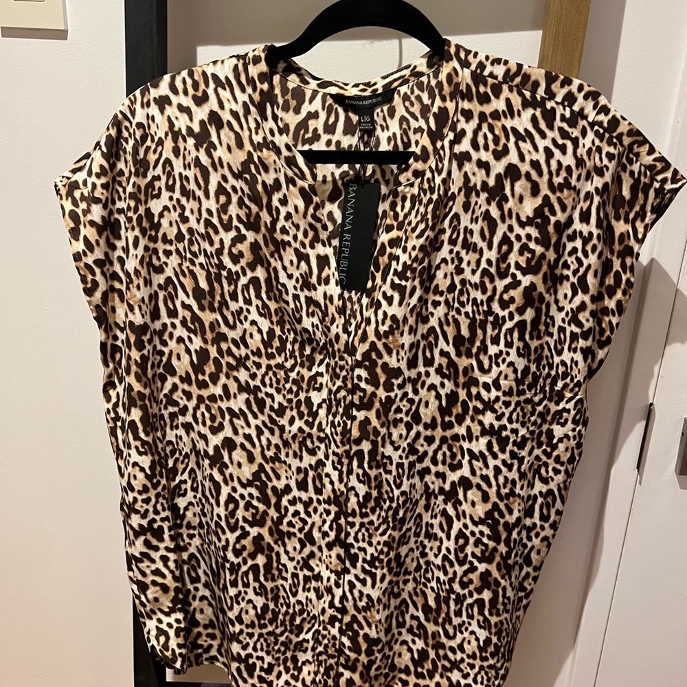 Banana Republic Silk Shirt size L
